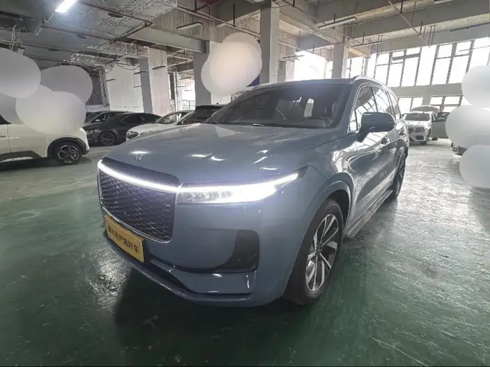 Li Auto ONE 2021 Model Extended Range 6 seat Edition – фото 1