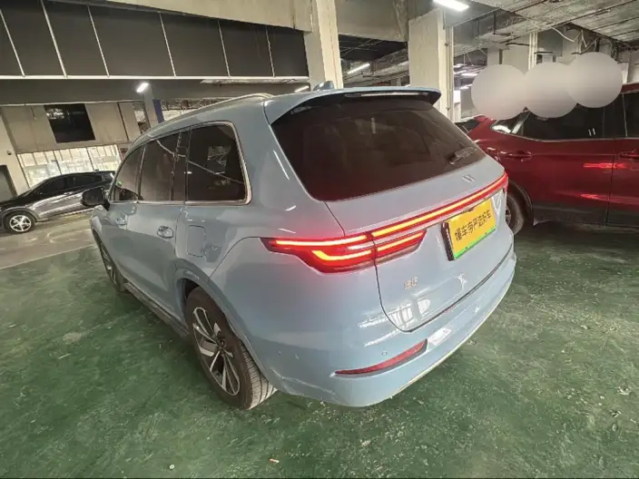 Li Auto ONE 2021 Model Extended Range 6 seat Edition – фото 3