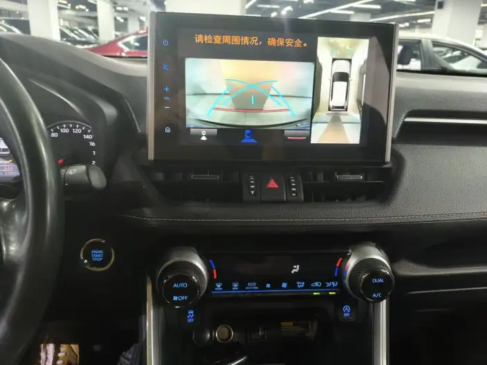 Toyota Wildlander 2022 Model 2.0L 4WD Luxury PLUS Edition – фото 6