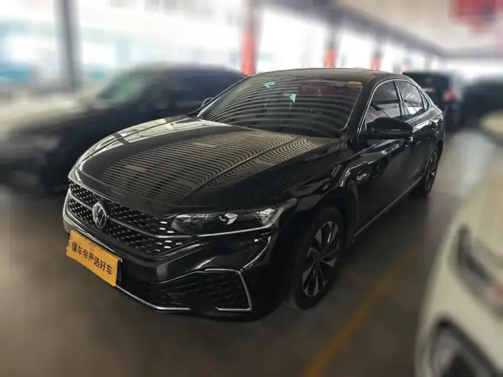 Volkswagen Passat 2023 Model Facelift 330TSI Starry sky Elite Edition – фото 1