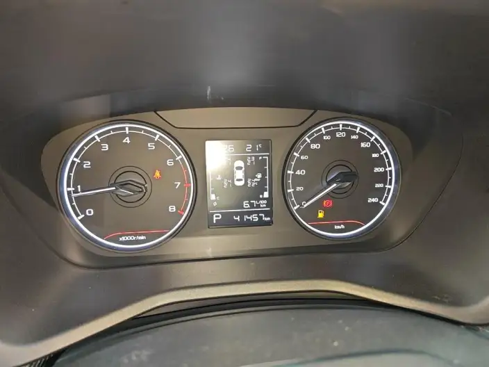 Geely Emgrand 2023 Model No. 4 Gen Champion Edition 1.5L CVT Luxury Model – фото 7