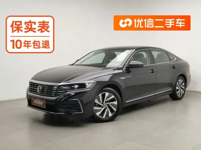 Volkswagen Passat PHEV 2022 Model 430PHEV Hybrid Elite Edition – фото 1
