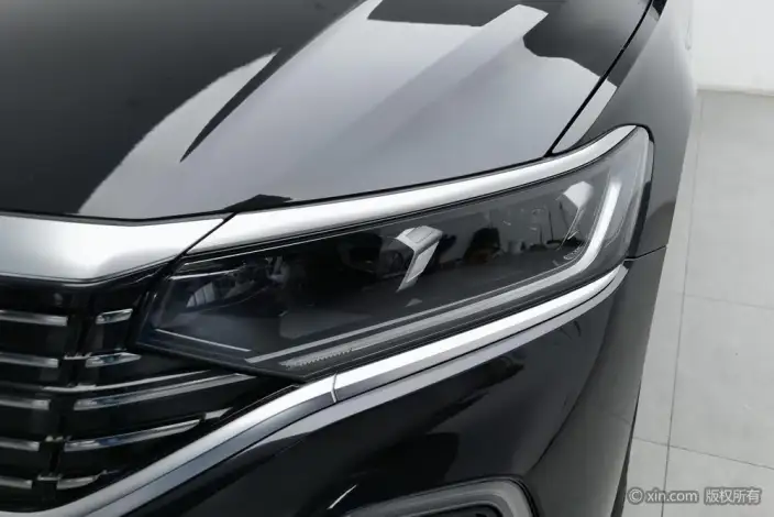 Volkswagen Passat PHEV 2022 Model 430PHEV Hybrid Elite Edition – фото 7