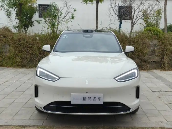 Aito M5 2025 Model Extended Range Ultra 4WD Edition