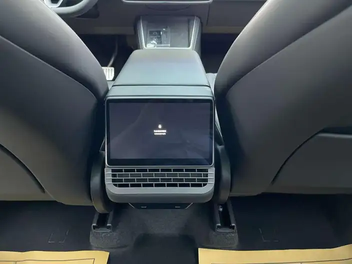 Model Y 2025 Model Rear-wheel drive version – фото 10