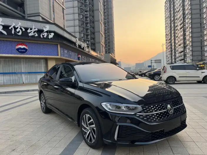 Volkswagen Lavida 2023 Model 280TSI DSG Starry Sky Manyi Edition – фото 3