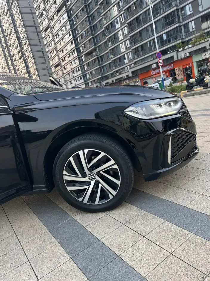 Volkswagen Lavida 2023 Model 280TSI DSG Starry Sky Manyi Edition – фото 9