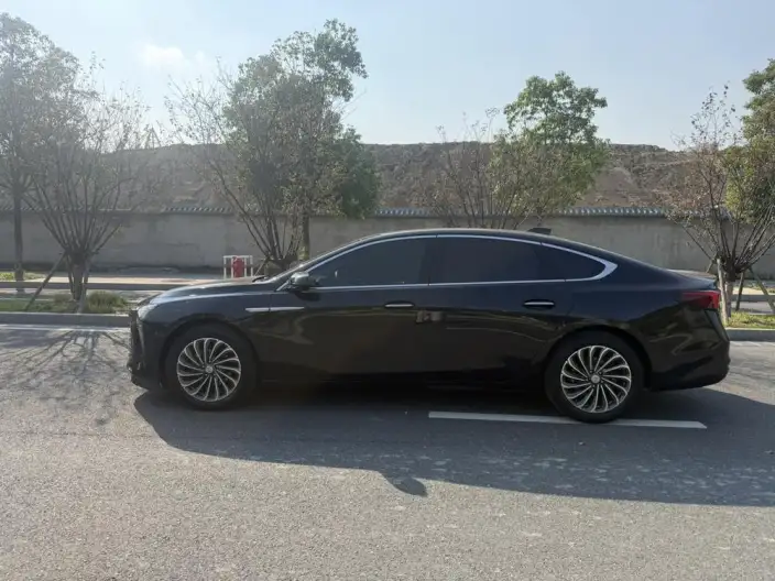 Buick LaCrosse 2023 Model 28T Automatic Yue Zun Edition