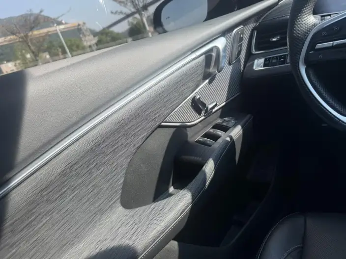 Buick LaCrosse 2023 Model 28T Automatic Yue Zun Edition – фото 10