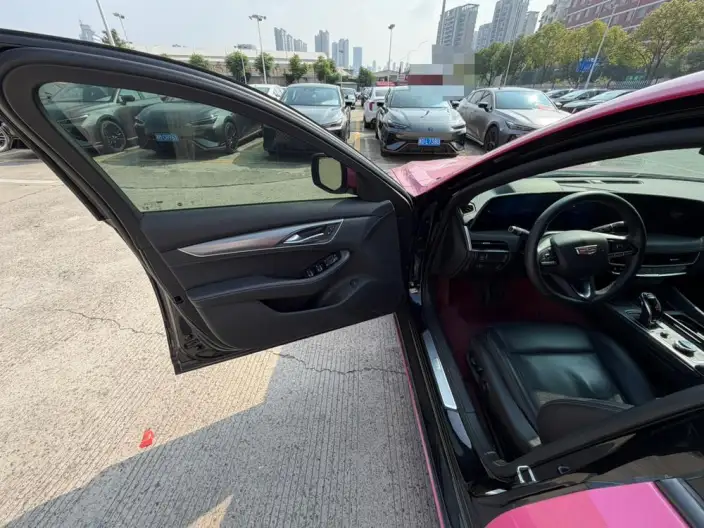 Cadillac CT5 2024 Model 28T Luxury Model Pro – фото 6