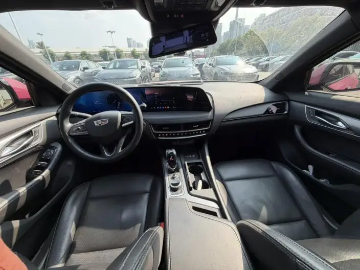 Cadillac CT5 2024 Model 28T Luxury Model Pro – фото 7