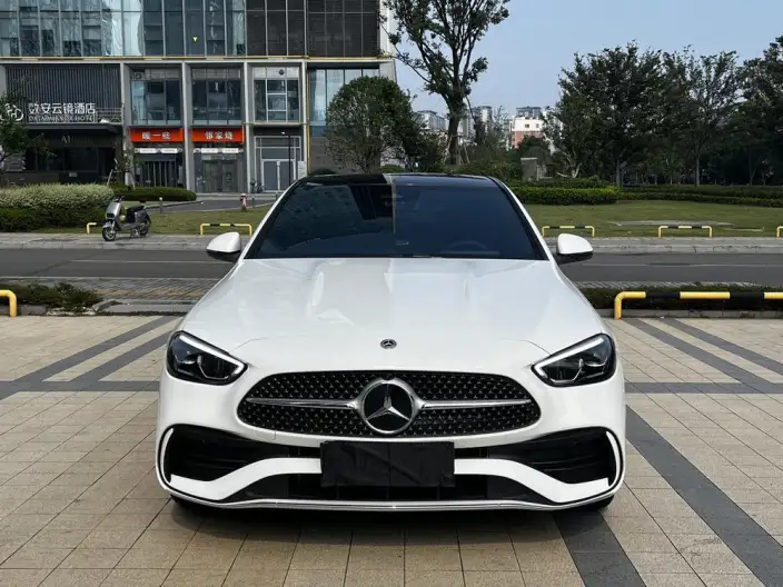 Mercedes-Benz C-Class 2026 Model C 260 L Sports sedan Special Edition – фото 2
