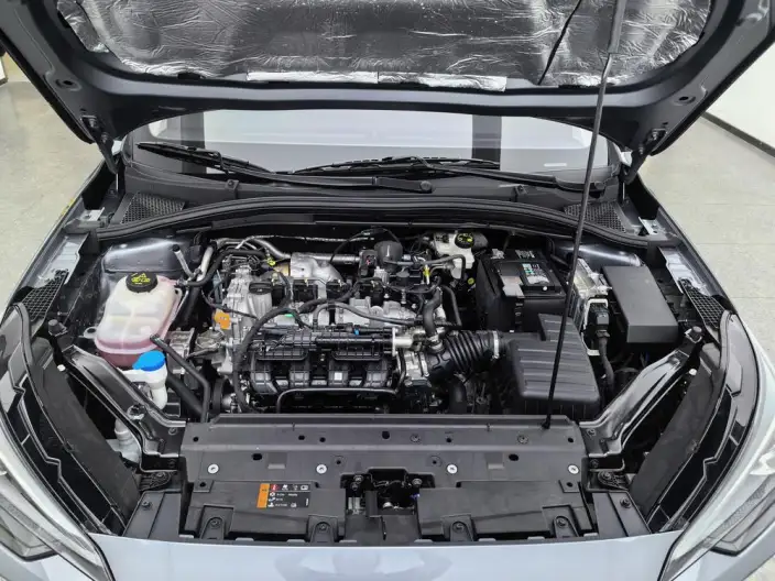 Roewe i5 2026 Model 1.5L Manual Comfort Edition – фото 10
