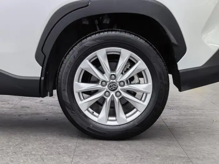 Toyota Corolla Cross 2023 Model 2.0L Intelligent Hybrid Pioneer Edition – фото 9