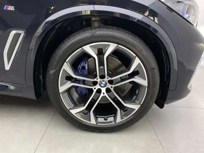 BMW X5 2022 Model Facelift xDrive 40Li Exclusive Model M Sports Set – фото 5