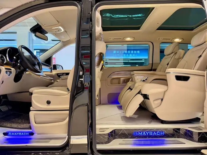 Mercedes-Benz V-Class 2022 Model V 260 Premium Edition – фото 8