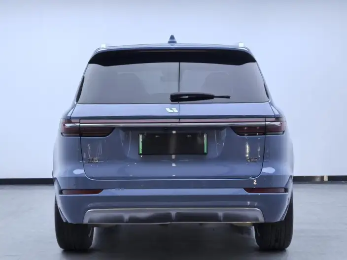 Li Auto ONE 2021 Model Extended Range 6 seat Edition – фото 5