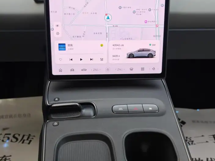 NIO ET5 2022 Model 75kWh – фото 10