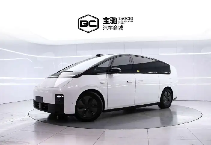 Li Auto MEGA 2024 Model Ultra Edition – фото 1