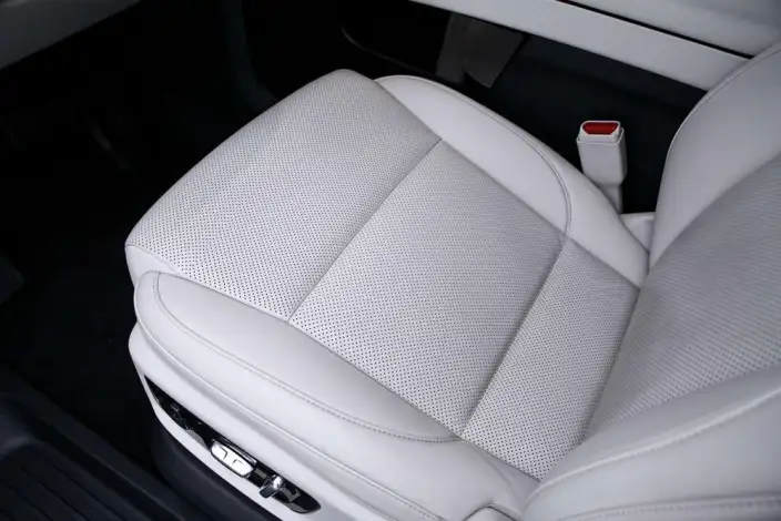 Li Auto MEGA 2024 Model Ultra Edition – фото 8