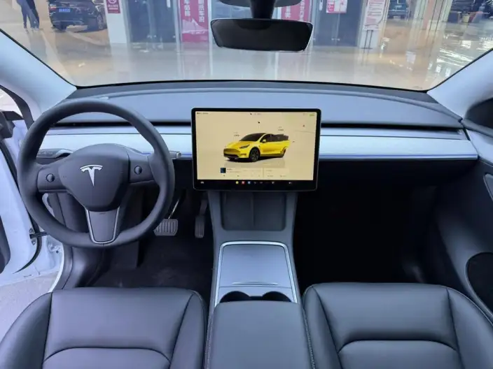 Model Y 2024 Model Rear-wheel drive version – фото 10