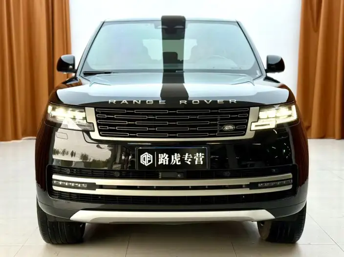Range Rover 2023 Model 3.0 L6 360PS Shengshi Edition
