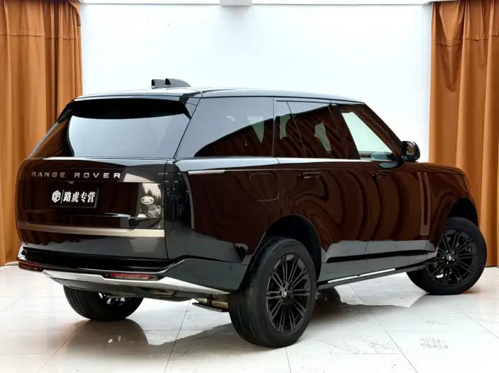 Range Rover 2023 Model 3.0 L6 360PS Shengshi Edition – фото 5