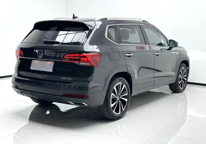Volkswagen Tharu 2022 Model 280TSI 2WD Deluxe Edition – фото 6