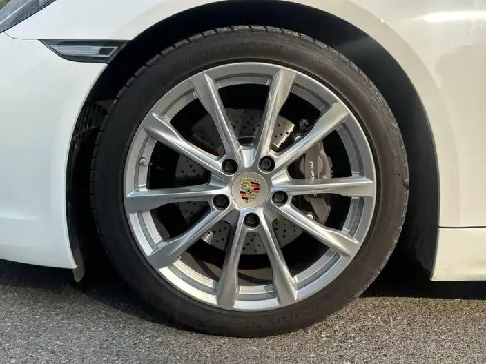 Porsche 718 2022 Model Boxster 2.0T – фото 6