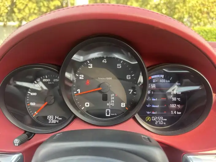 Porsche 718 2022 Model Boxster 2.0T – фото 8