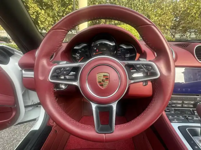 Porsche 718 2022 Model Boxster 2.0T – фото 9