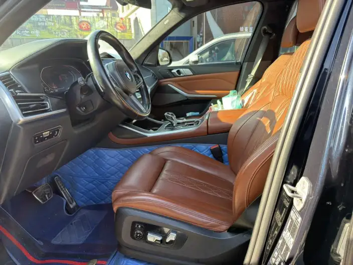 BMW X7 2022 Model xDrive40i Exclusive Model M Sports Set – фото 8
