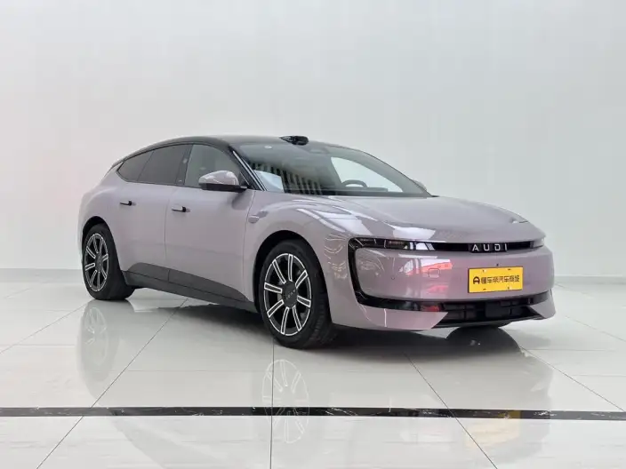 AUDI E5 Sportback 2026 Model Pioneer quattro Model – фото 3