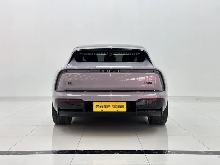 AUDI E5 Sportback 2026 Model Pioneer quattro Model – фото 6