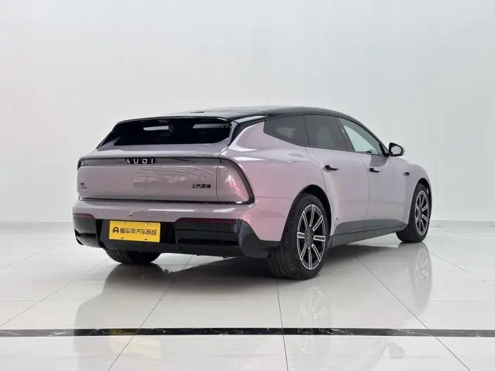 AUDI E5 Sportback 2026 Model Pioneer quattro Model – фото 7