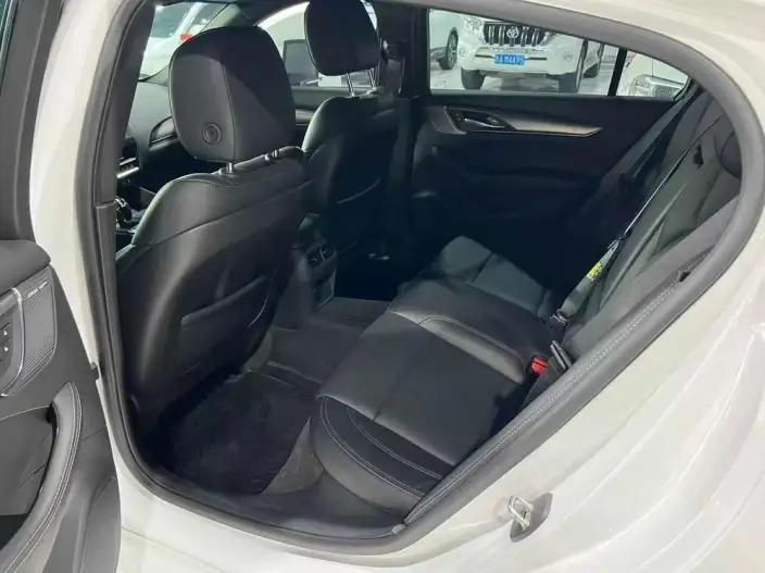 Cadillac CT5 2022 Model 28T Luxury Model – фото 9