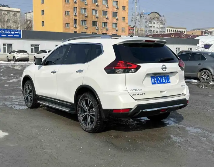 Nissan X-Trail 2021 Model 2.5L XL ITS CVT 4WD Luxury Pilot Edition