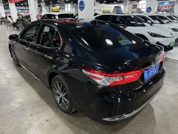 Toyota Camry 2023 Model 2.5G Deluxe Edition – фото 4