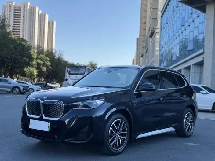 BMW iX 1 2023 Model xDrive30L M Sports Set – фото 1
