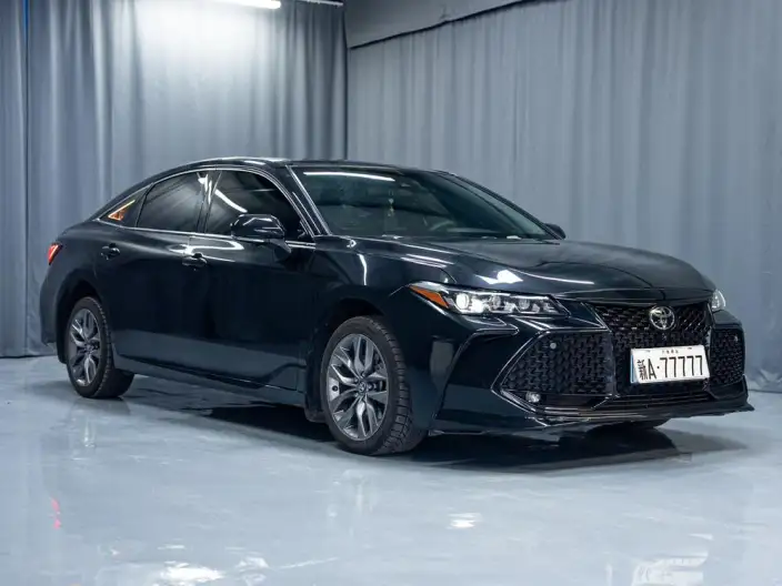 Toyota Avalon 2022 Model 2.0L Deluxe Edition – фото 3