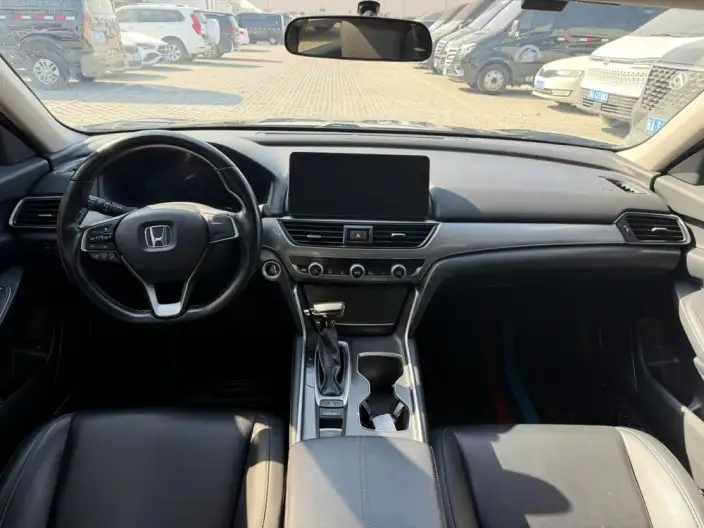 Honda Accord 2022 Model 260TURBO Deluxe Edition – фото 7