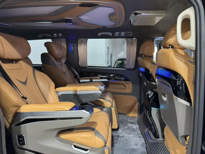 Viano 2023 Model 2.0T Business Edition 7 seat – фото 10