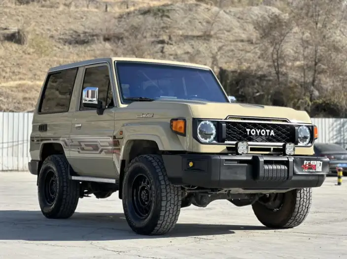 Rand Coolouse 70 2025 Model 2.8T Automatic 4WD 5 seat Parallel Imported – фото 3