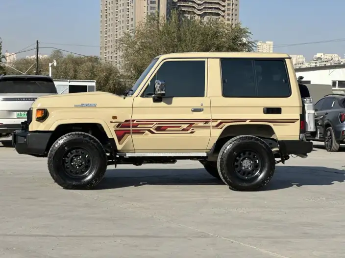 Rand Coolouse 70 2025 Model 2.8T Automatic 4WD 5 seat Parallel Imported – фото 4