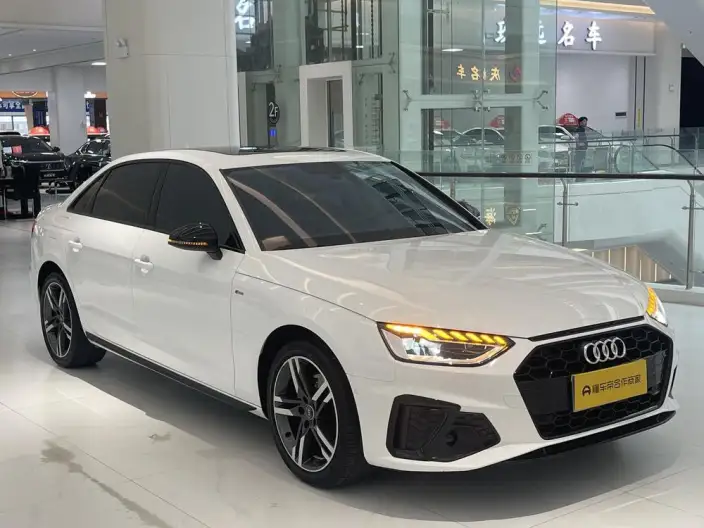 Audi A4 L 2022 Model 40 TFSI Luxury Dynamic Model – фото 3