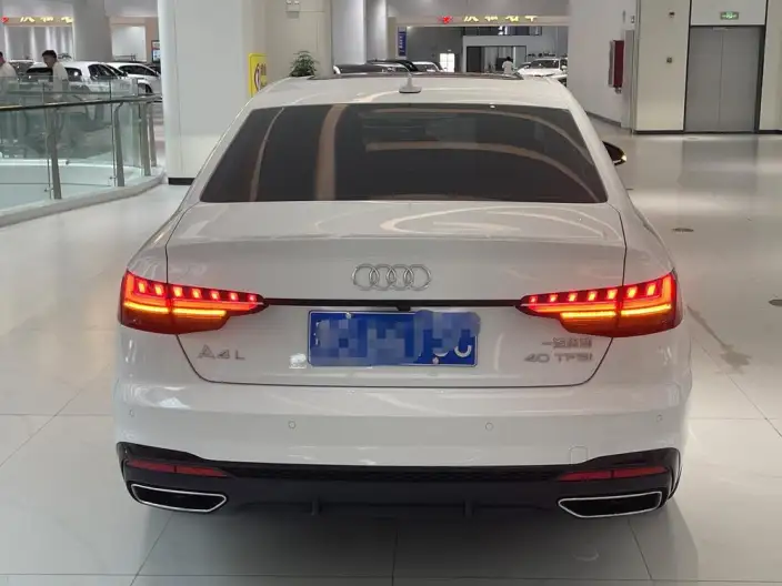 Audi A4 L 2022 Model 40 TFSI Luxury Dynamic Model – фото 5