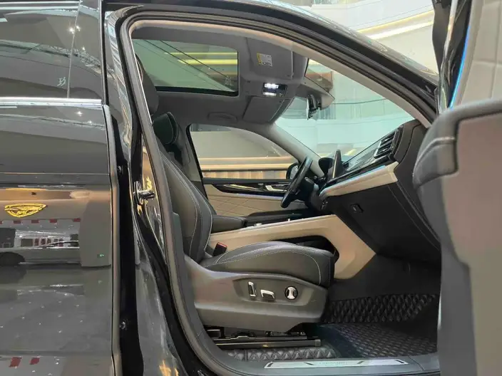 Volkswagen Teramont 2022 Model 380TSI 4WD Respect Deluxe Edition – фото 8