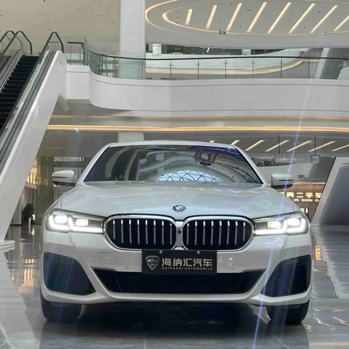 BMW 5 Series 2023 Model 530Li Exclusive Model M Sports Set – фото 2