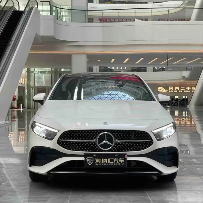 Mercedes-Benz A-class 2025 Model A 200 L Fashion Edition – фото 2