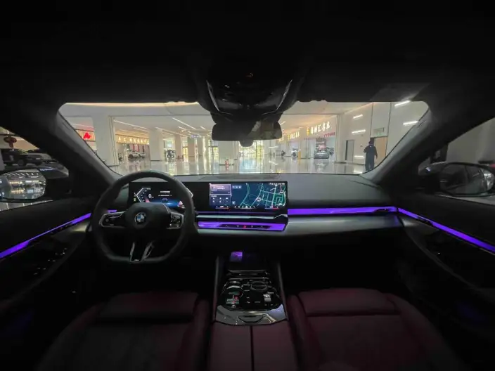 BMW 5 Series Imported 2024 Model 525i M Sports Set – фото 8
